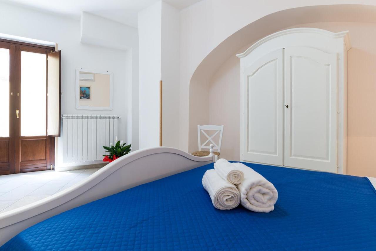 Casa Vacanza Rosy Di Guida Rosy Giungano ภายนอก รูปภาพ
