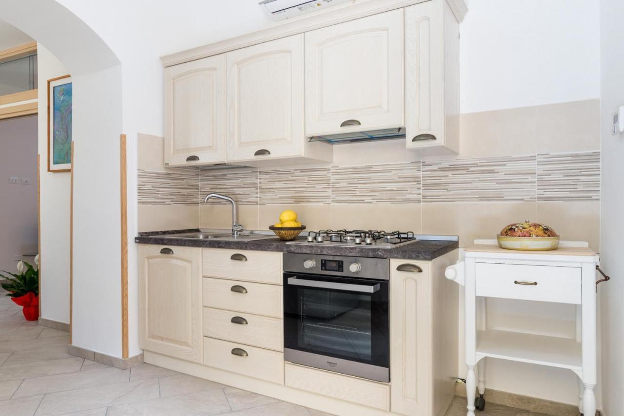 Casa Vacanza Rosy Di Guida Rosy Giungano ภายนอก รูปภาพ